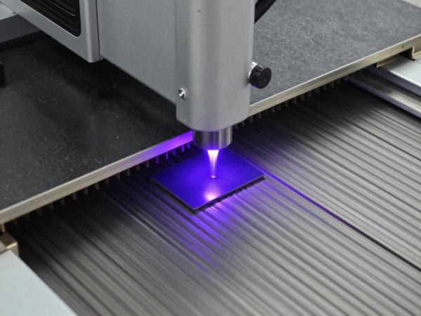 CGM印刷電極紫外皮秒激光切割 (8)